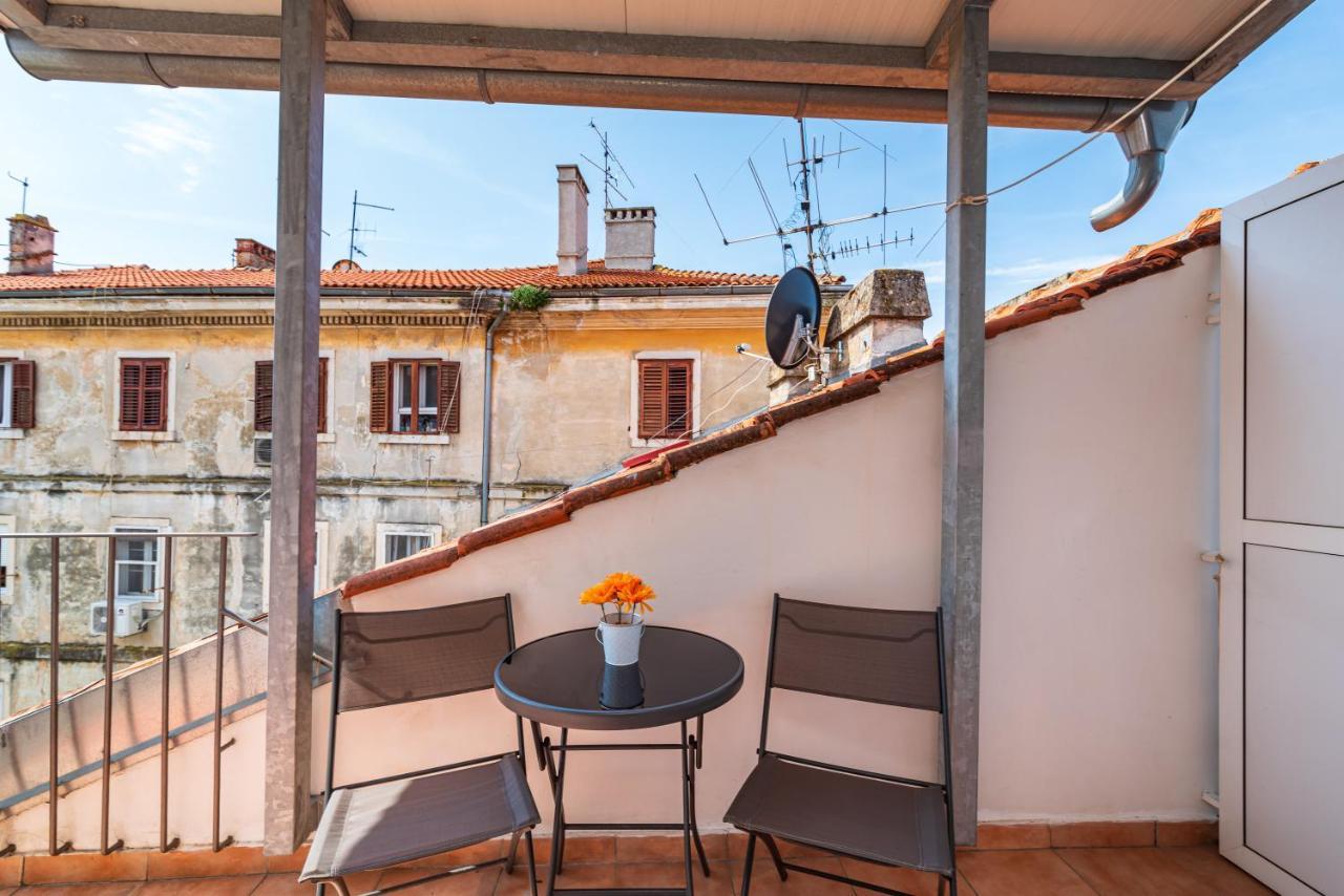 Studio And Rooms Zadar City Wall Exterior photo